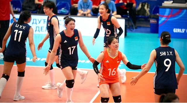 3-0打成3-2晋级八强!中国女排2局局末被翻盘,接应用人有待商榷