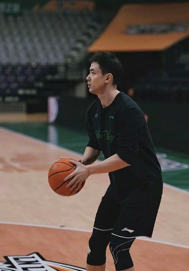 九游体育官网-CBA全明星首周结果出炉 赵睿荣膺北区票王